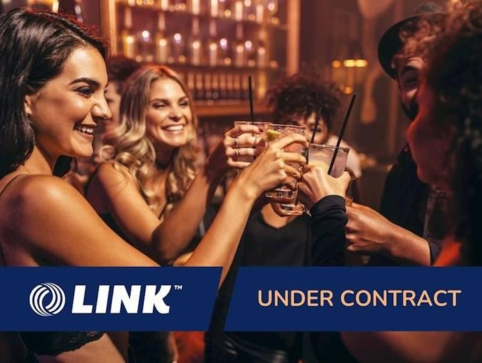 under-contract-own-noosa-39-s-premier-bar-amp-eatery-1