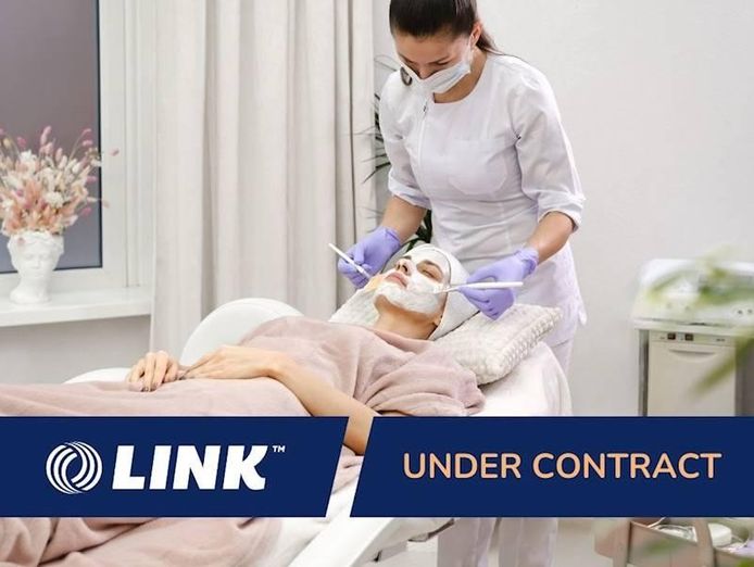 under-contract-profitable-beauty-clinic-with-lifestyle-options-0