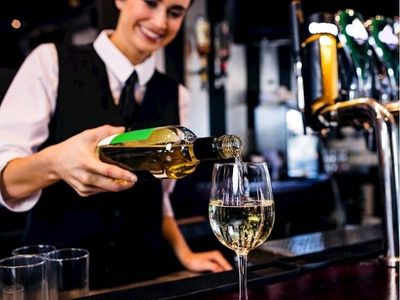 cafe-amp-wine-barin-cbd-shopping-centre-asset-sale-2