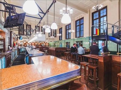 globally-established-belgian-beer-cafe-lower-north-shore-2