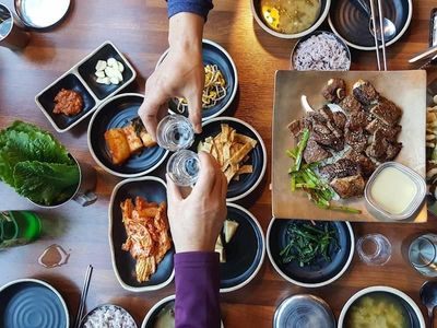 sushi-amp-korean-restaurant-amp-takeaway-in-lower-north-shore-3