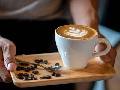 famous-amp-thriving-licensed-cafe-patisserie-amp-bakery-in-sans-souci-area-3