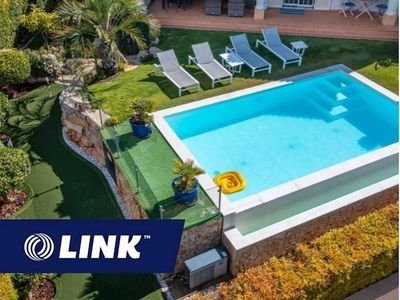 pool-build-business-own-the-opportunity-0