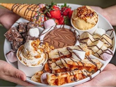 franchise-opportunity-c9-chocolate-amp-gelato-in-terrigal-beachfront-locat-1