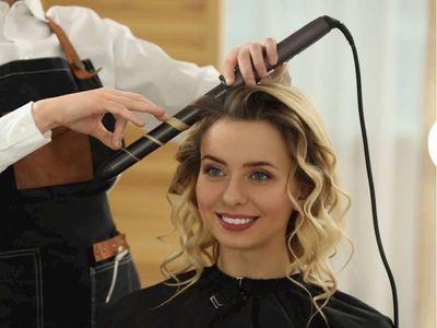 premium-hair-salon-hills-district-1