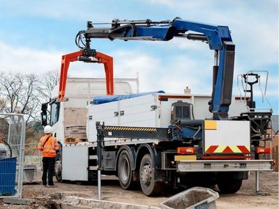 crane-truck-amp-specialist-transport-business-sydney-1