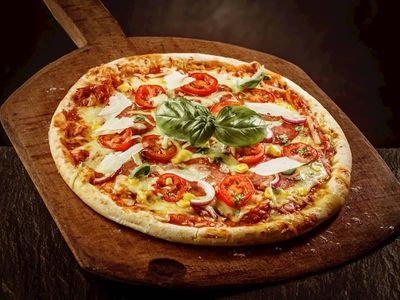 authentic-woodfire-pizzeria-southwest-sydney-2