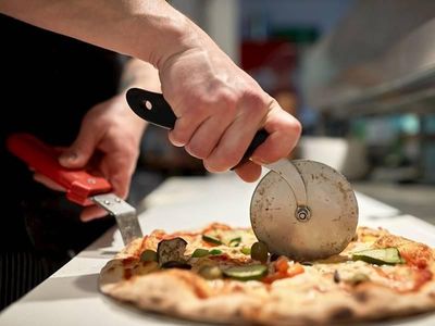 profitable-authentic-woodfire-pizzeria-southwest-sydney-3