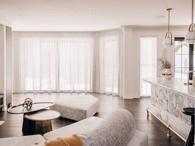 premium-window-furnishings-showroom-967k-sales-1