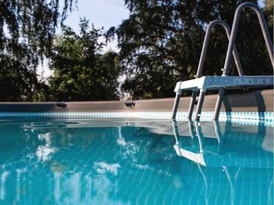 profitable-pool-business-with-year-round-demand-2