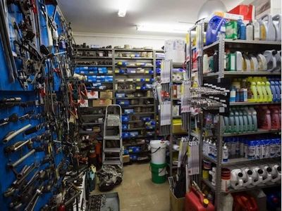 auto-parts-opportunity-macarthur-1