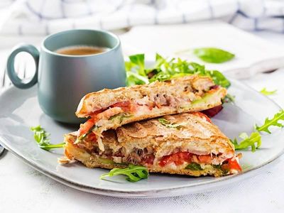 high-growth-sandwich-amp-coffee-hub-cbd-location-1