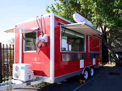 mobile-food-trailer-dumpling-franchise-opportunity-3