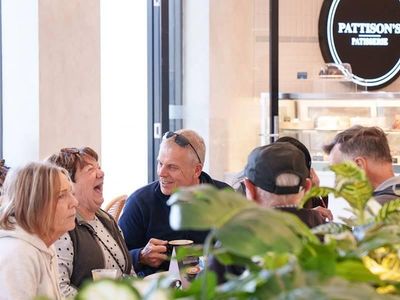 new-pattison-39-s-patisserie-franchise-crows-nest-2