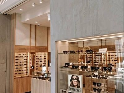 premium-sunglass-amp-eyewear-store-central-coast-3