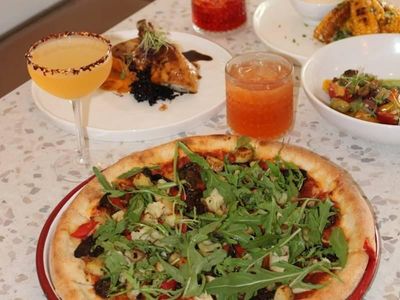 popular-hills-district-restaurant-and-bar-2