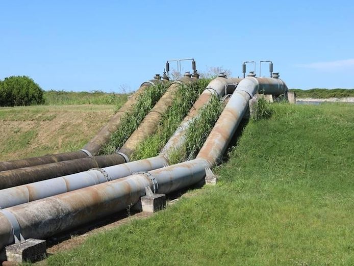 premium-engineering-solutions-sludge-dewatering-tech-2