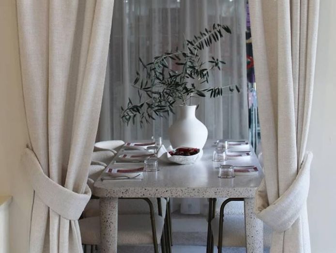 popular-hills-district-restaurant-and-bar-3