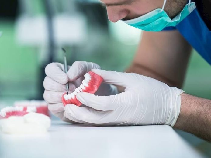 under-m-39-ment-profitable-denture-lab-clinic-syd-2