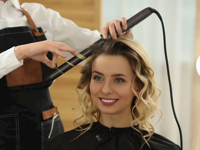 premium-hair-salon-hills-district-1