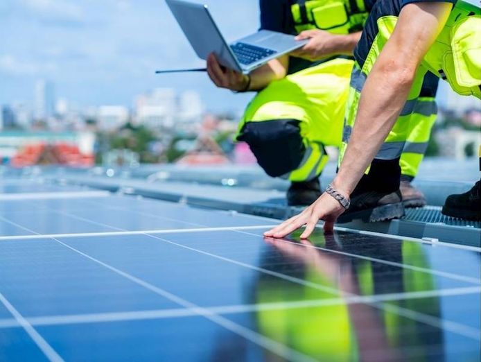 highly-profitable-solar-and-battery-business-2
