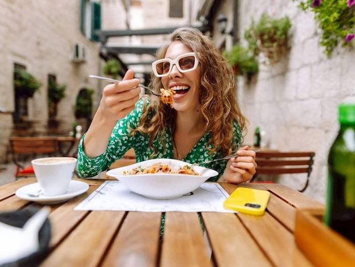 profitable-amp-low-rent-inner-west-cafe-for-sale-2