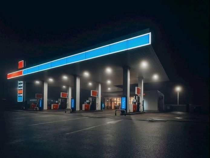 high-volume-24-7-franchise-petrol-station-2