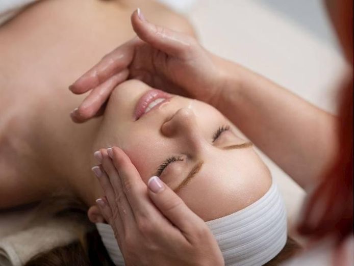beauty-clinic-with-a-15-year-operating-history-1