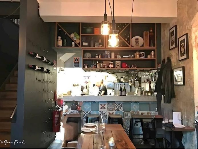 buffalo-dining-club-and-licensed-bar-in-city-fringe-1