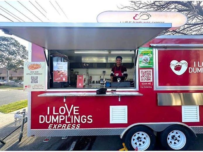 mobile-food-trailer-dumpling-franchise-opportunity-1