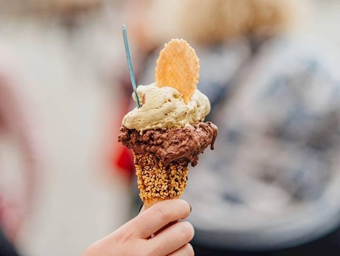 gelato-amp-dessert-franchise-major-melbourne-shopping-centre-3