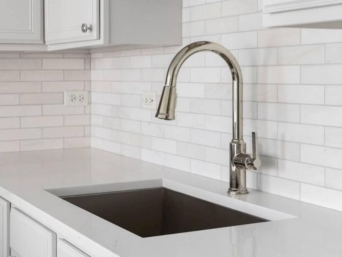 long-standing-retailer-with-exclusive-premium-brands-1