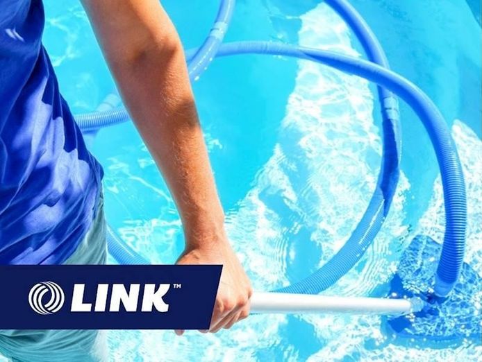 leading-pool-service-business-0
