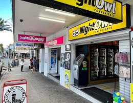 BYRON BAY: Convenience store in the Golden Triangle of Byron Bay