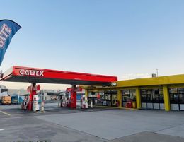 NIGHTOWL KIN KORA + CALTEX. Open Late. Think Big. NIGHTOWL KIN KORA + CALTEX. Open Late. Think Big.