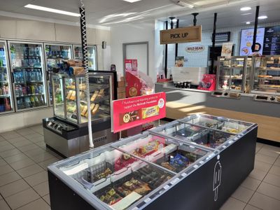 nightowl-armadale-service-station-bp-fuel-convenience-1