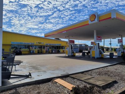 nightowl-bundaberg-east-service-station-with-bustling-convenience-store-6
