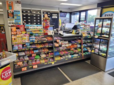 nightowl-ayr-fuel-convenience-store-in-ayr-central-1