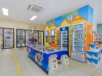 opportunity-knocks-fitzgibbon-store-available-suitable-for-a-retail-operator-0
