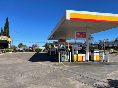 nightowl-toowoomba-service-station-shell-fuel-convenience-5
