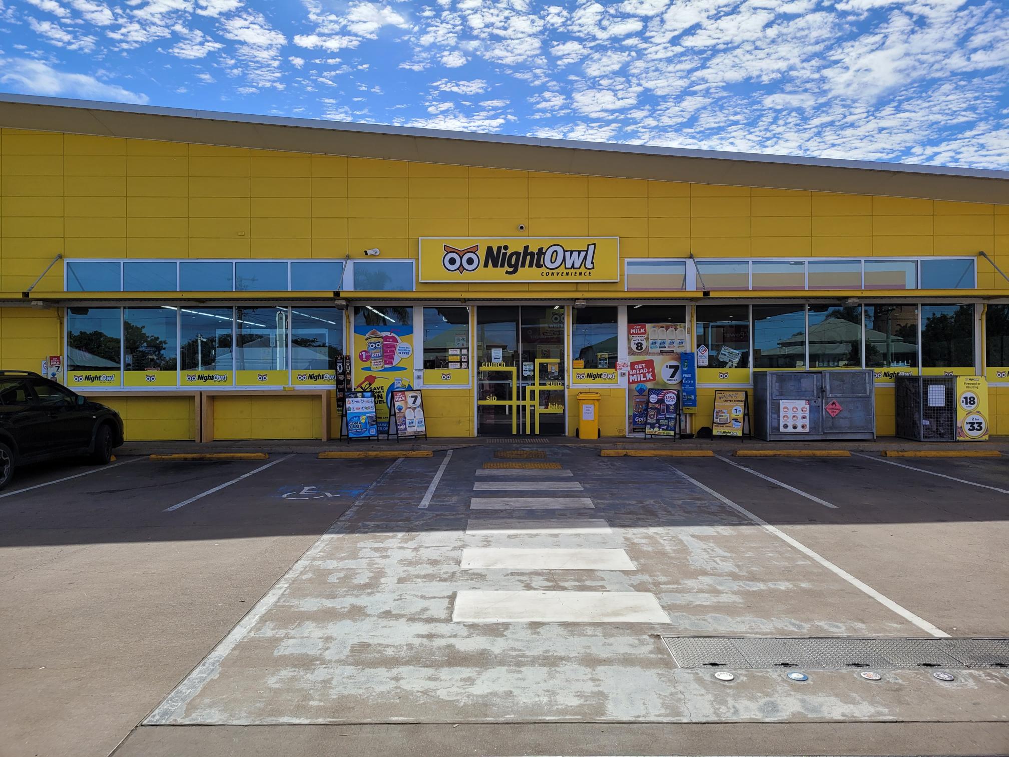 NIGHTOWL BUNDABERG EAST Service Station with bustling convenience store in Bundaberg East QLD