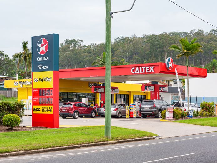 nightowl-kin-kora-qld-service-station-convenience-caltex-fuel-0