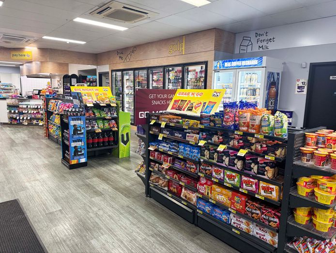 high-profile-petrol-station-convenience-store-for-sale-nightowl-gladstone-1
