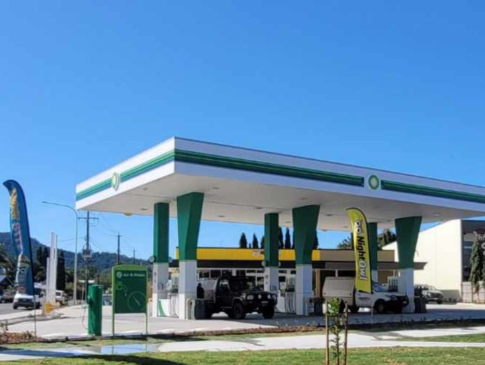 nightowl-cairns-bp-fuel-convenience-store-in-cairns-opened-august-2024-5