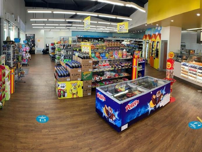 NIGHTOWL BUNDABERG EAST Service Station with bustling convenience store in Bundaberg East QLD