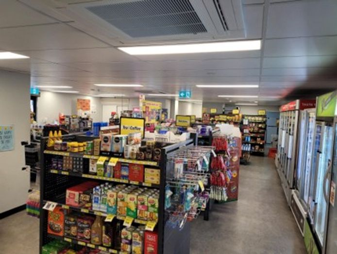 nightowl-ayr-qld-service-station-convenience-caltex-fuel-3