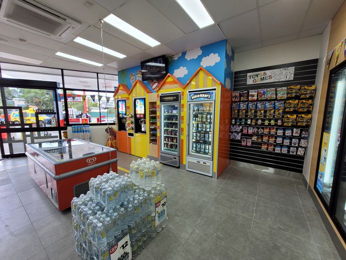 nightowl-labrador-high-traffic-caltex-fuel-convenience-store-1