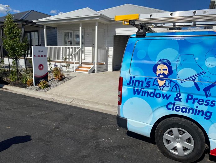 jims-window-pressure-cleaning-donvale-0