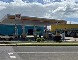 Nightowl Bundaberg East - Service Station With Bustling Convenience Store