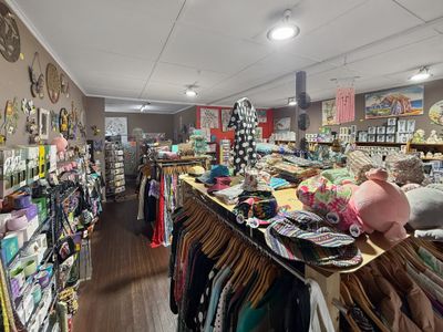 mid-north-coast-established-laurieton-giftware-clothing-business-4